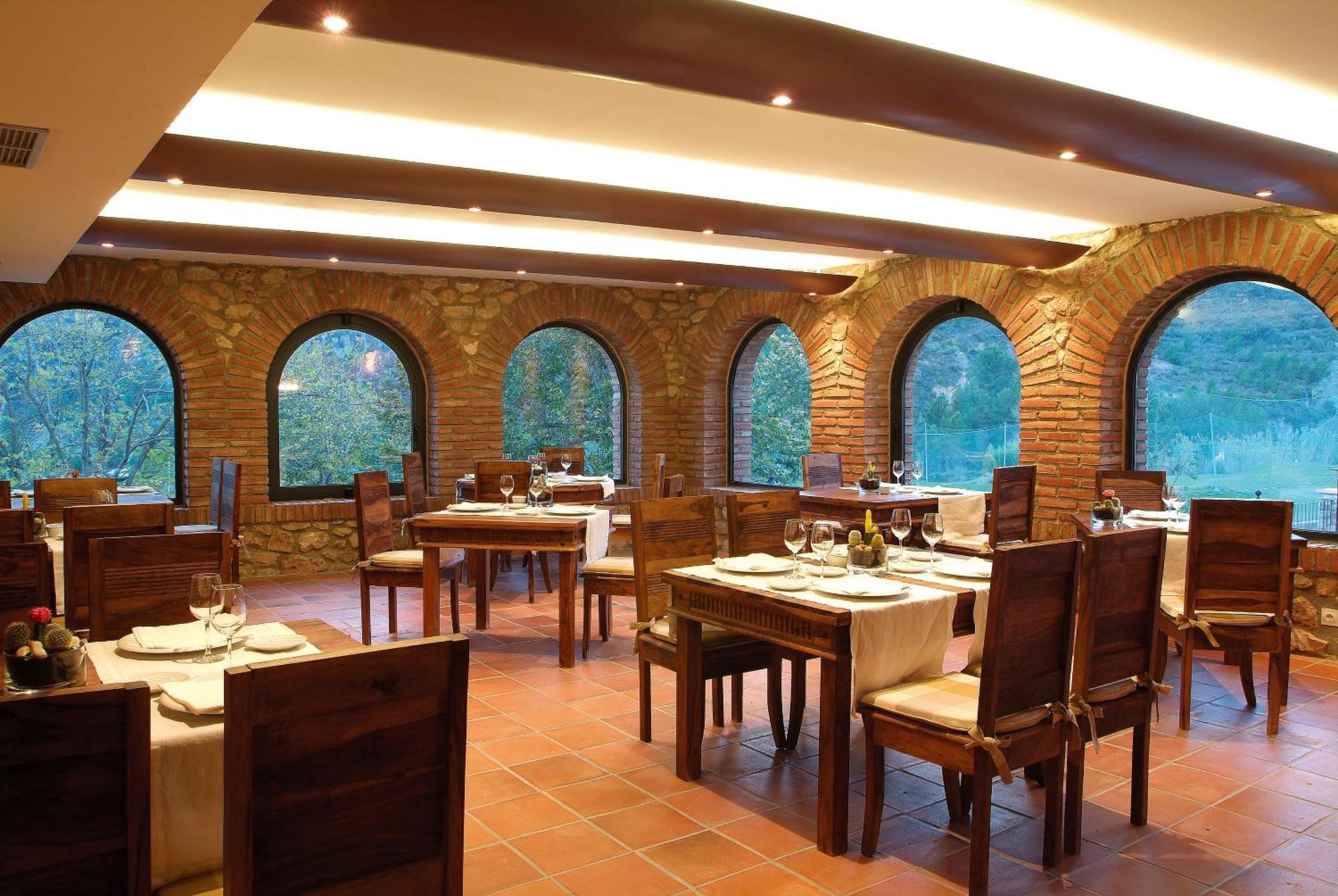 La Figuerola Hotel & Restaurant Vandellós Dış mekan fotoğraf